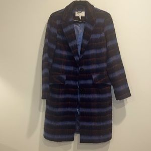 Like new BCBG tailored mid/long overcoat